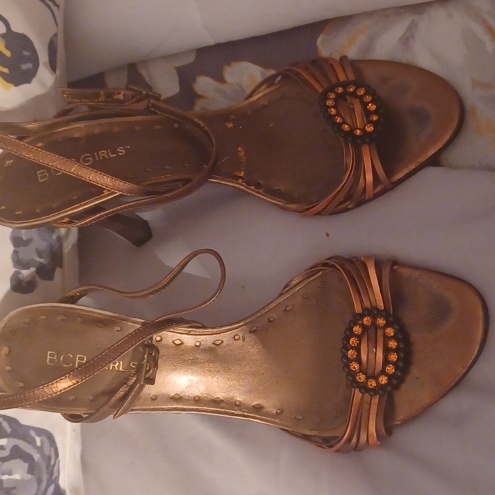 Womens cute strap heels.